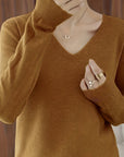 Selene | Soft V-Neck Sweater