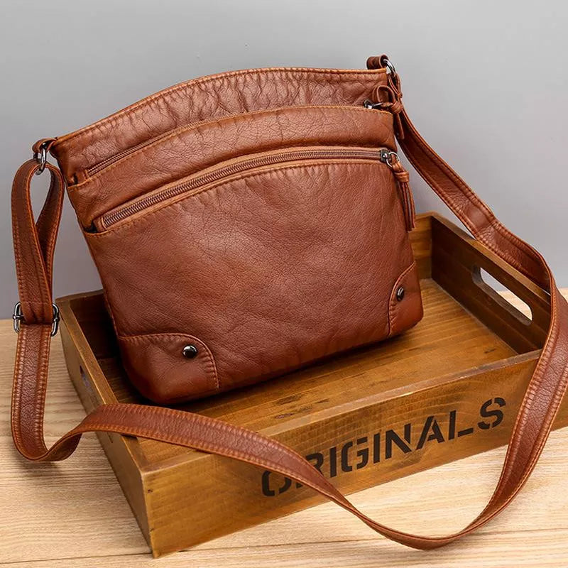 Stylish Leather Shoulder Bag with Modern Design