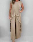 Aveline | Sophisticated Short Sleeve Wide Set
