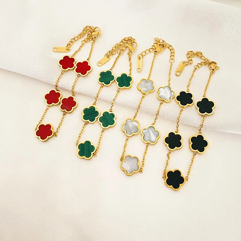 Elegant Gold-Plated Five Flower Charm Bracelet